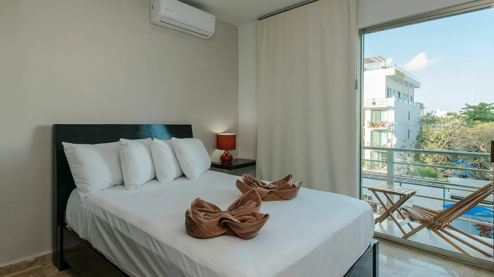 Отель Coral Blue Beach Condohotel Плая-дель-Кармен